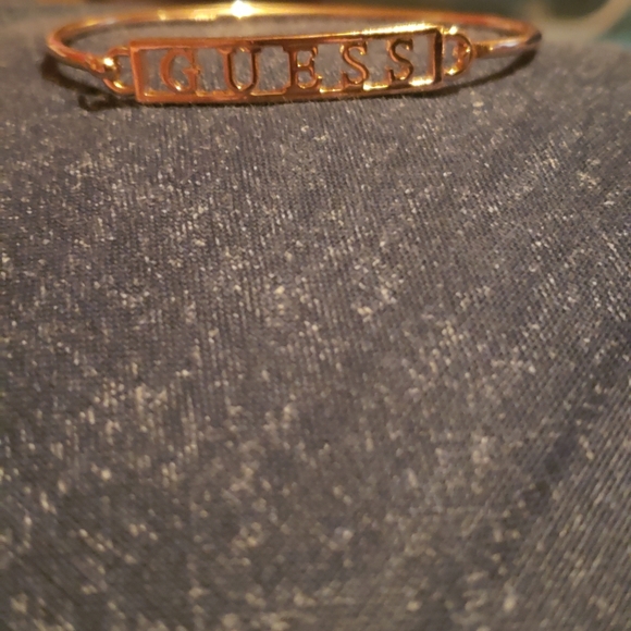 GUESS Authentic Gold Bracelet - Picture 8 of 14